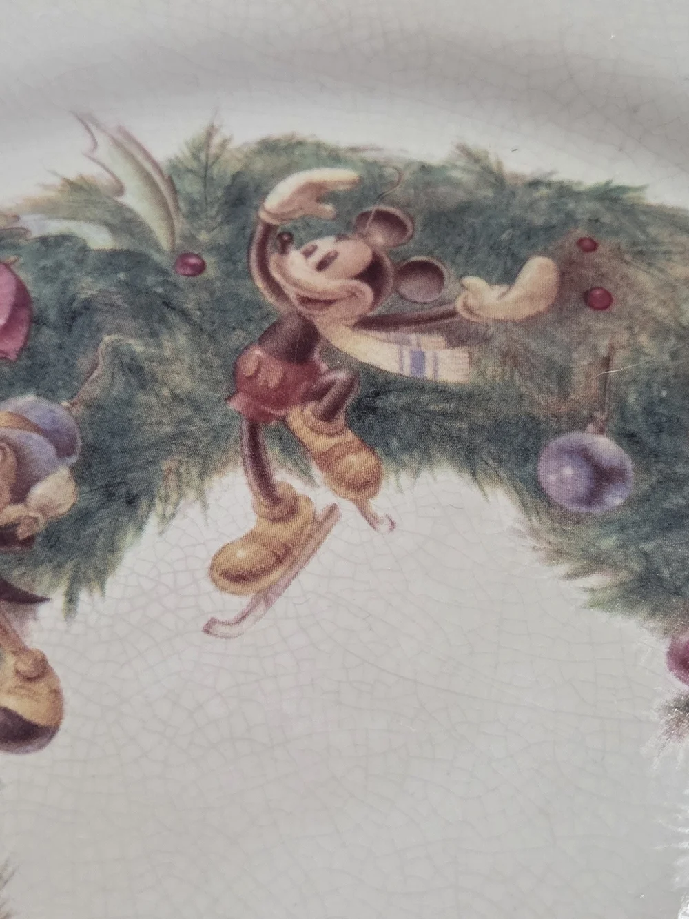 Disney Holiday Wreath Decorative Plate w/ Pink Bow, Feat. Tinkerbell
